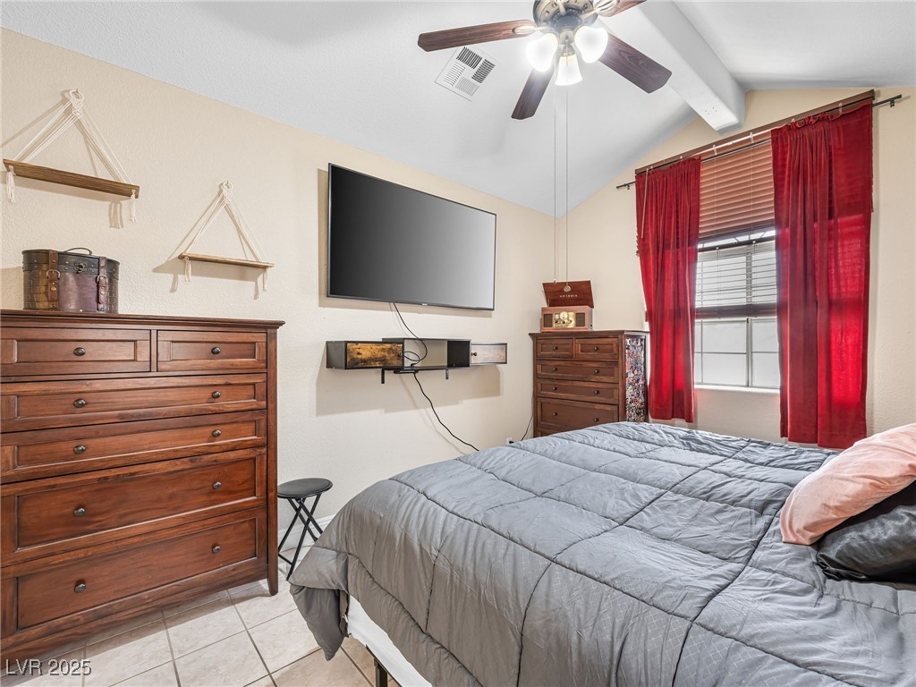 353 Seine Way N Property Photo 24