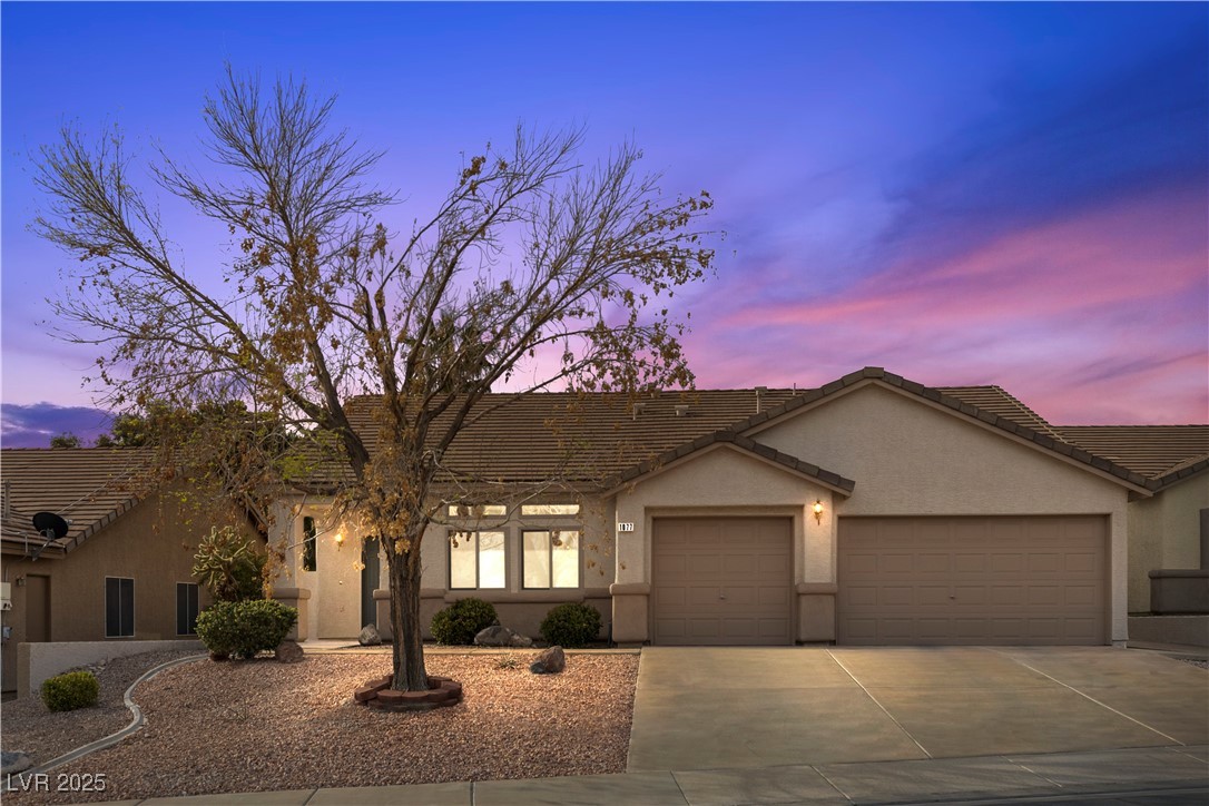 1077 Las Palmas Entrada Avenue Property Photo 1