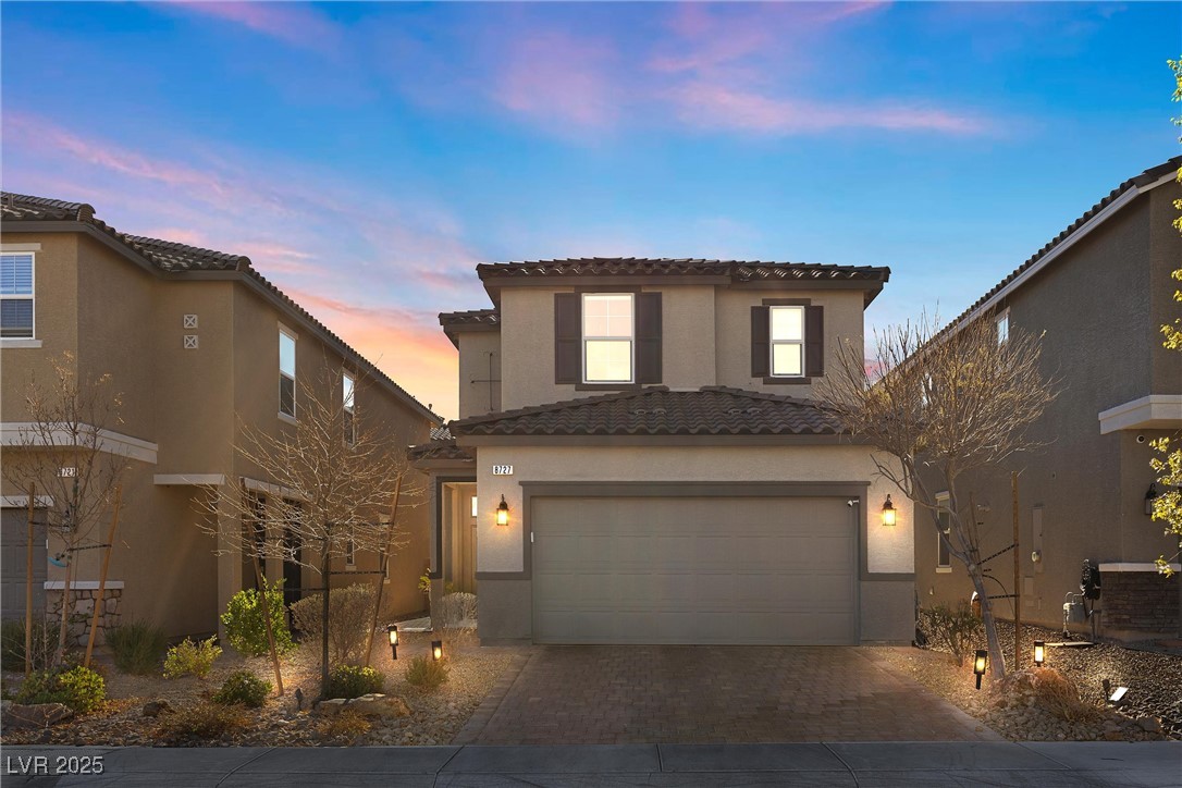 8727 Cotovia Avenue Property Photo
