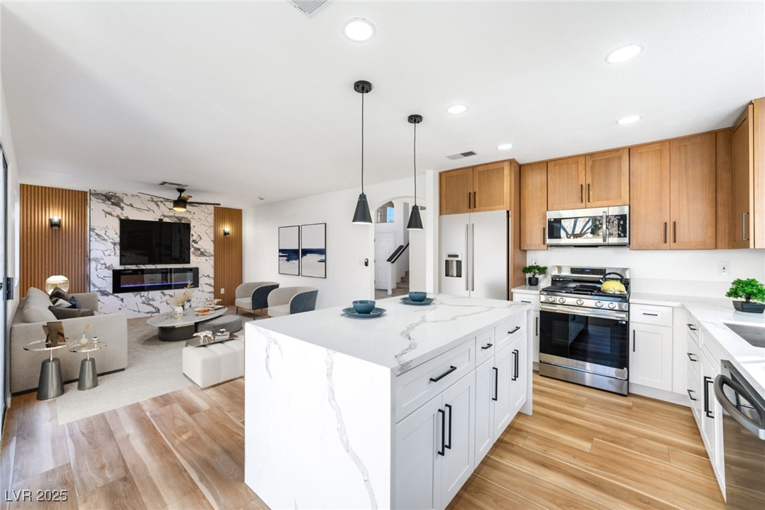 7832 Desert Candle Way Property Photo 1