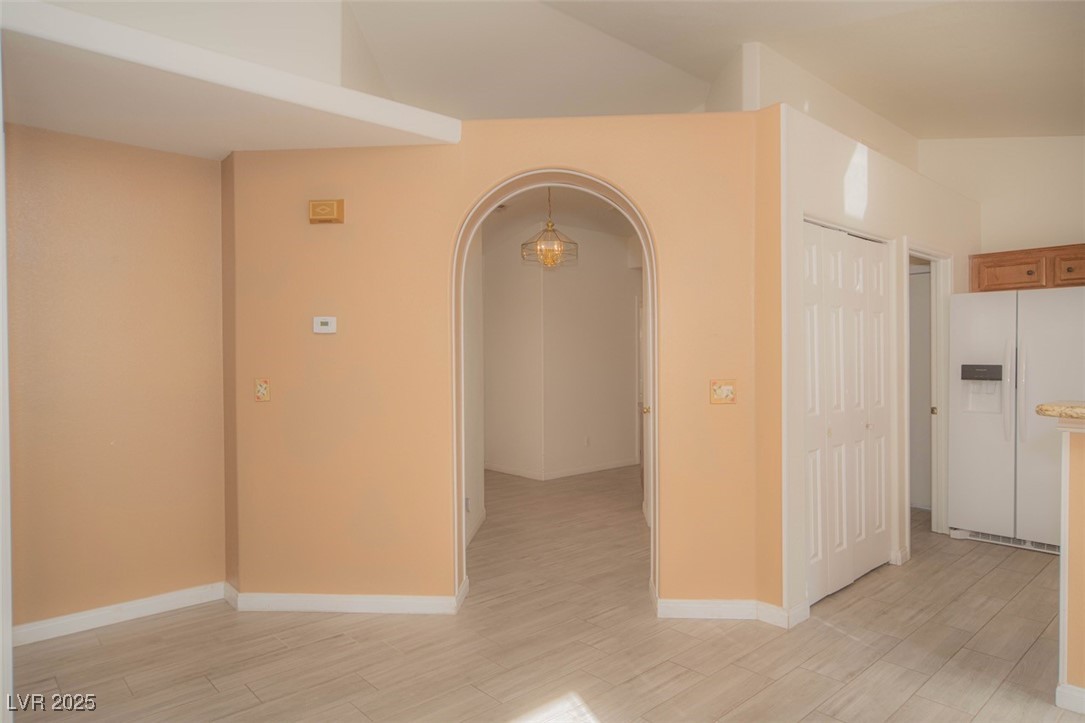 9323 West Rochelle Avenue Property Photo 17