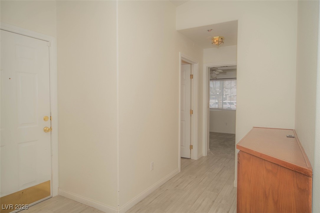 9323 West Rochelle Avenue Property Photo 21