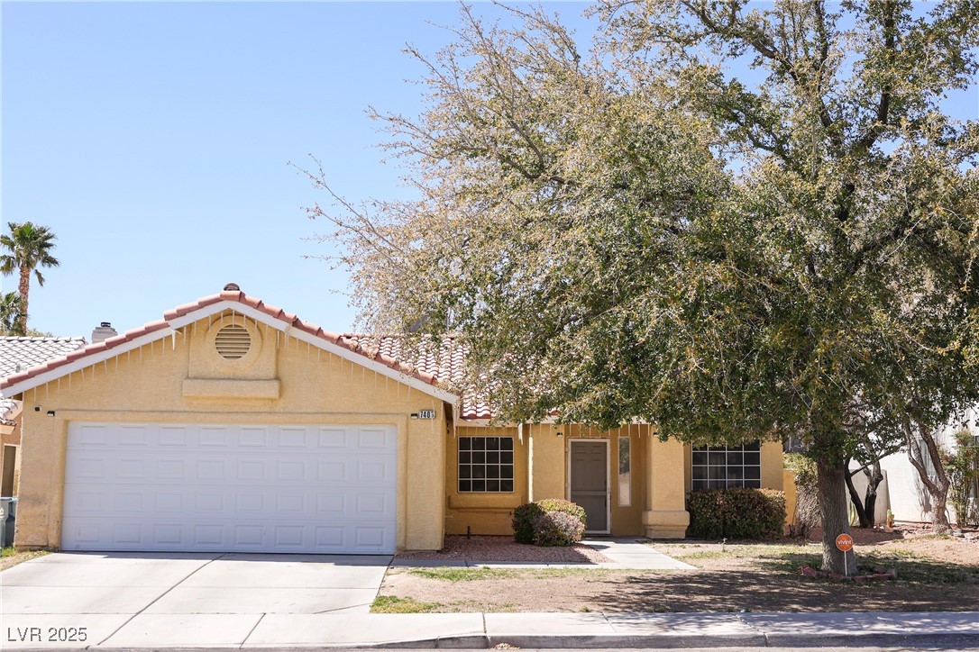 7405 Painted Ridge Street Property Photo