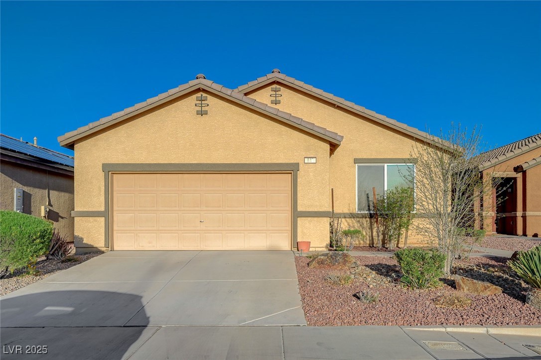 980 Aspen Cliff Drive Property Photo 1