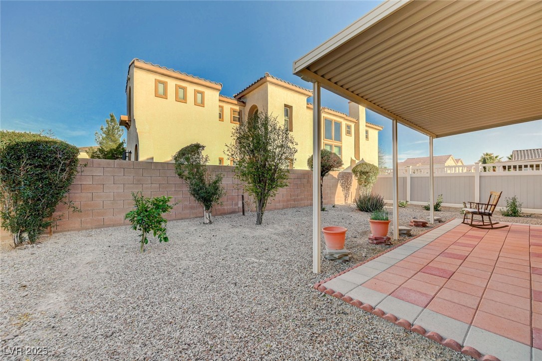 980 Aspen Cliff Drive Property Photo 37