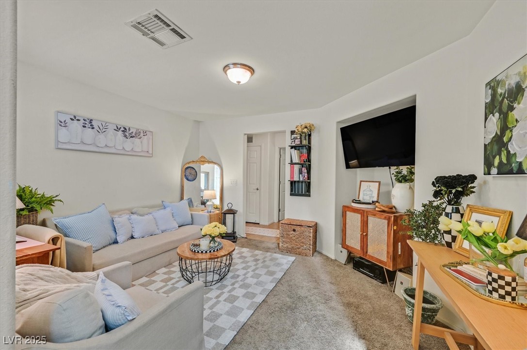 8868 Intertwine Property Photo 3