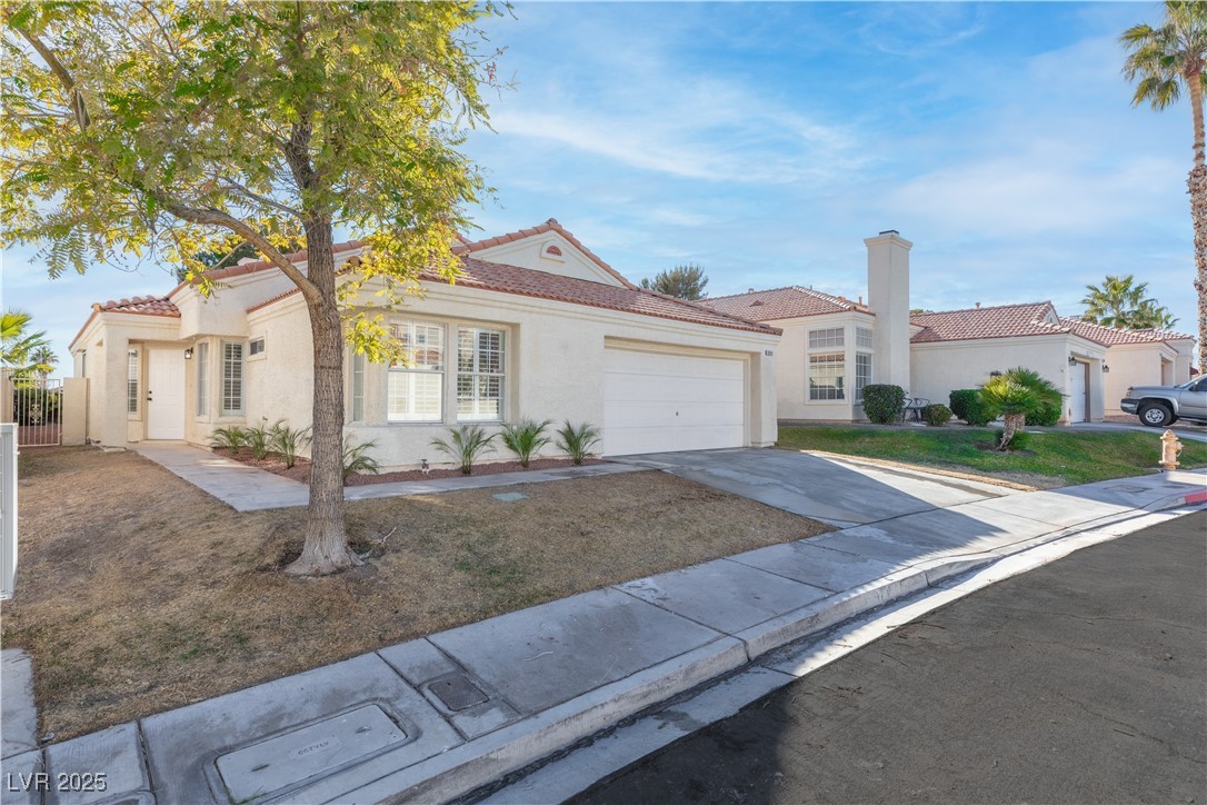 9741 Horizon Hills Drive Property Photo 3