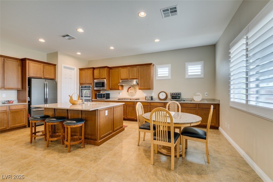 9731 Addie Meadow Court Property Photo 10