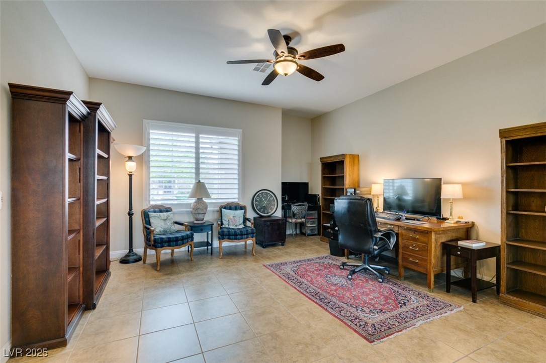 9731 Addie Meadow Court Property Photo 16