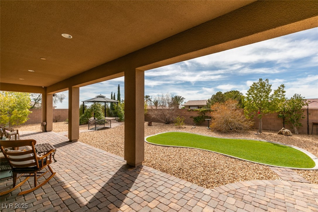 9731 Addie Meadow Court Property Photo 28