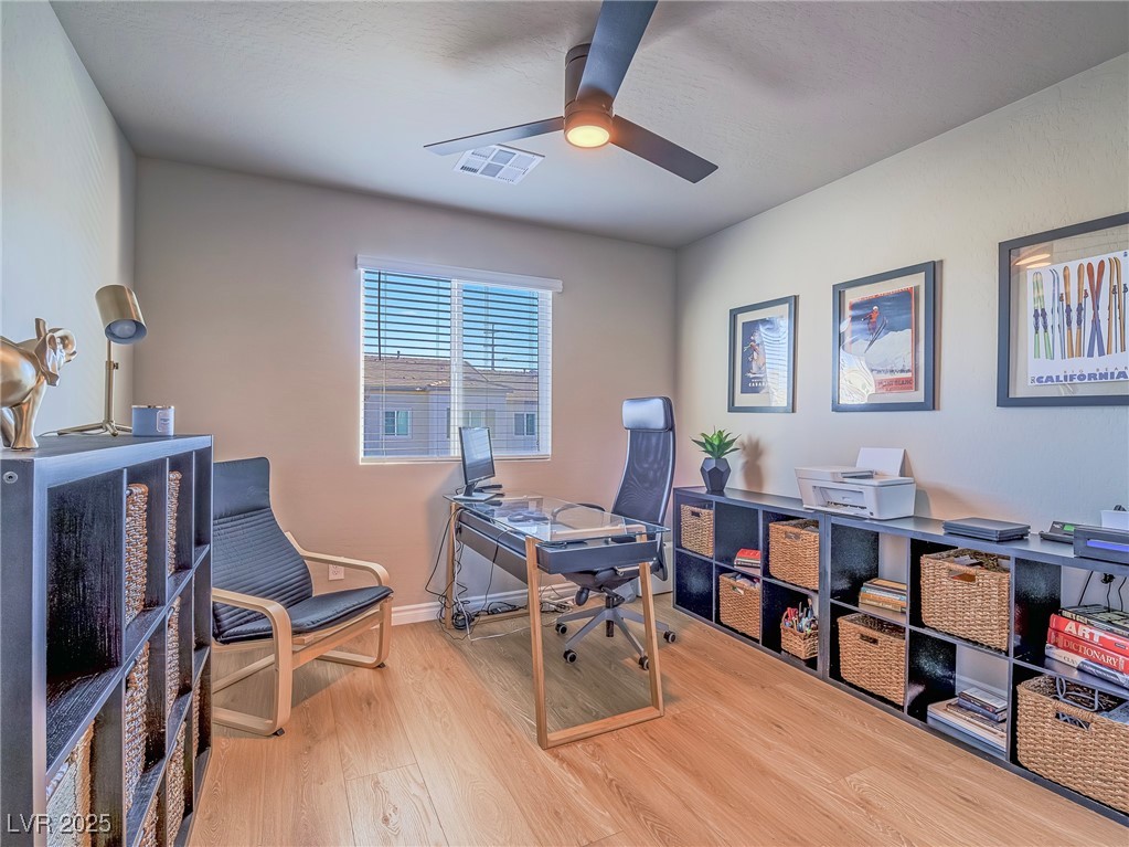 10768 Ditchburn Court Property Photo 30