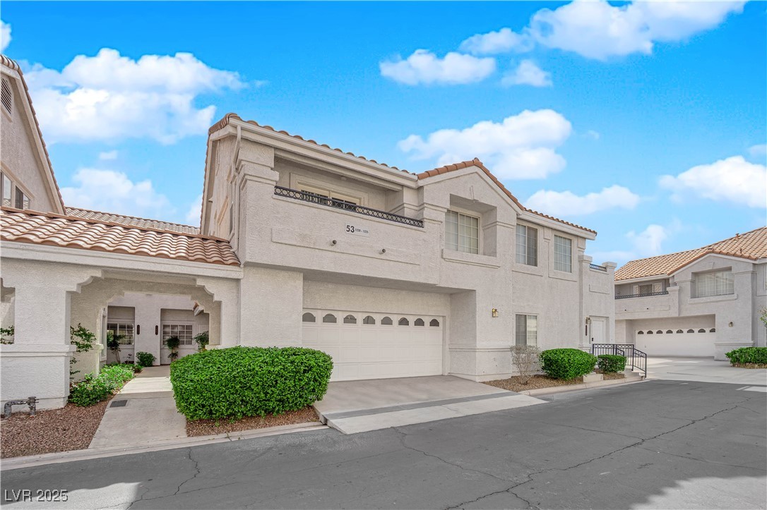5201 South Torrey Pines Drive 1223 Property Photo 1