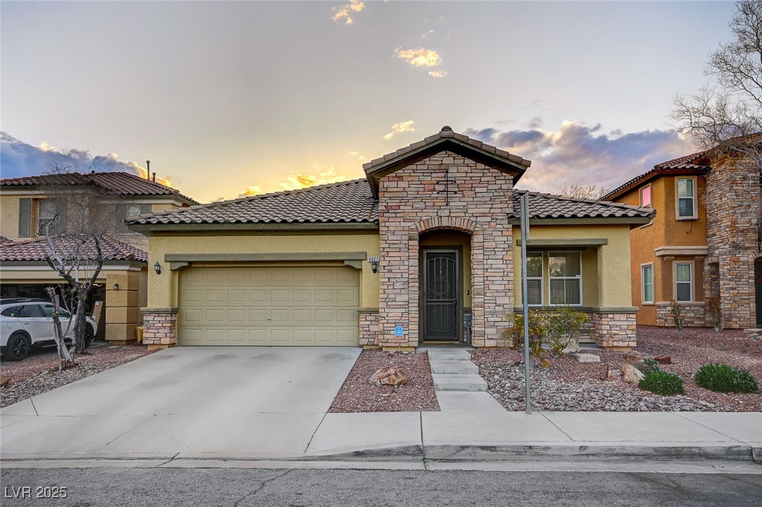 6077 Honeysuckle Ridge Street Property Photo