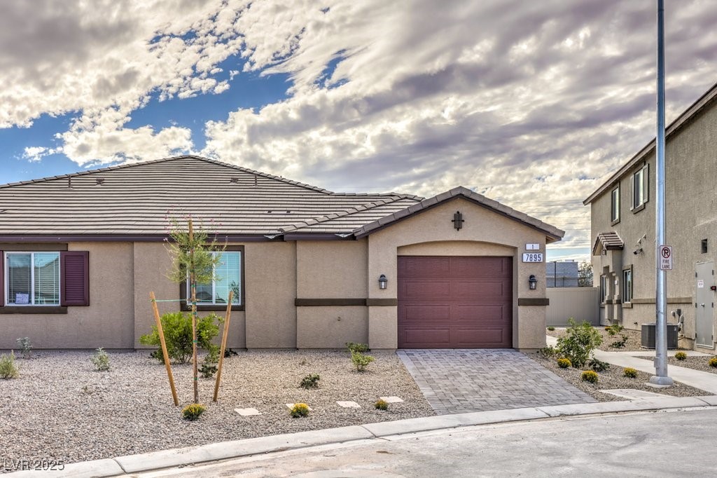 7910 Pandora Sky Street 271 Property Photo