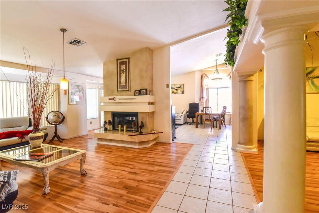 2815 Via Bel Mondo Street Property Photo
