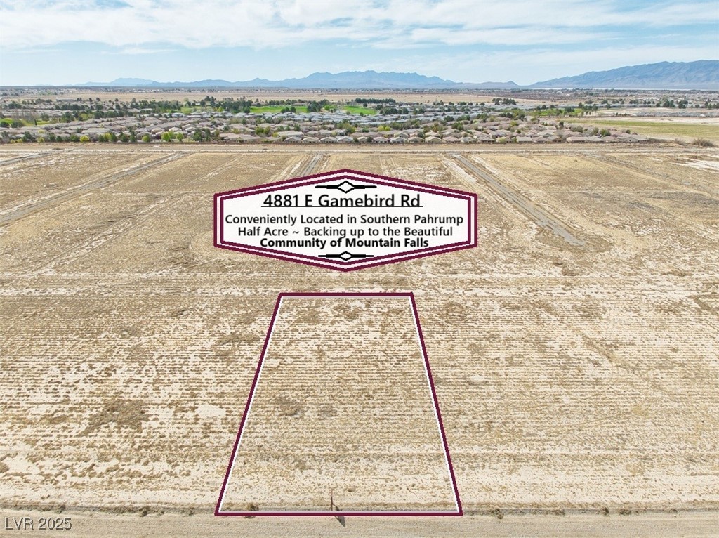 4881 East Gamebird Road Property Photo