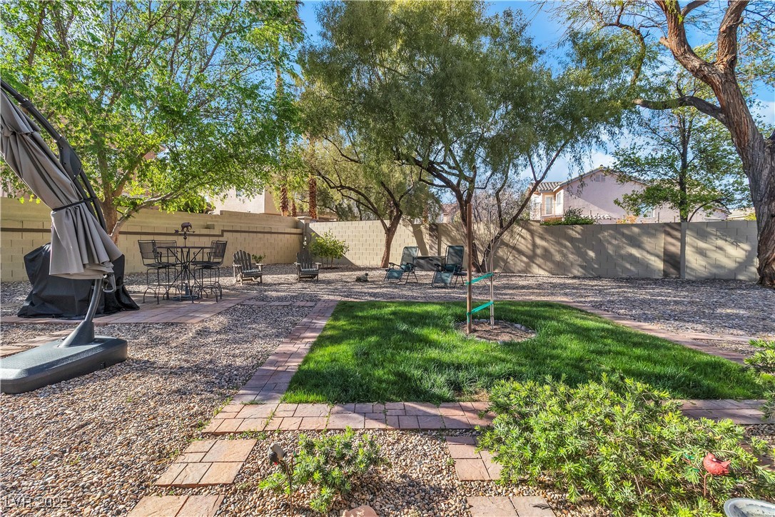 9768 Northern Dancer Drive Property Photo 23