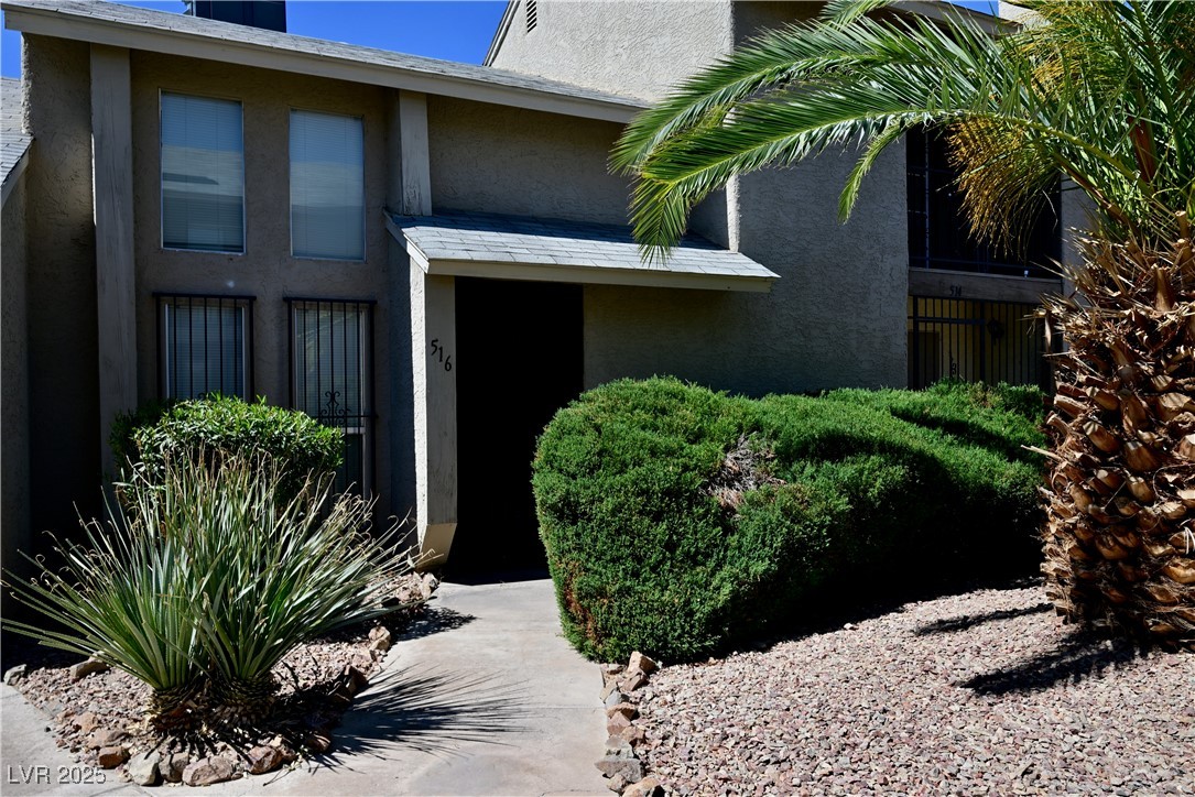 516 Sellers Place Property Photo 1