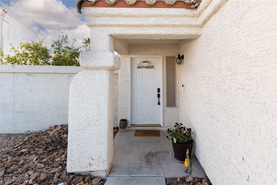 9520 Wooden Pier Way Property Photo 4