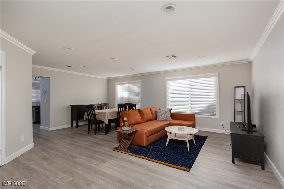 9520 Wooden Pier Way Property Photo 6