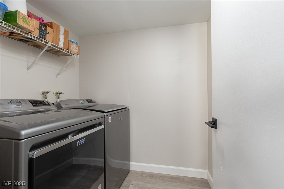 9520 Wooden Pier Way Property Photo 11