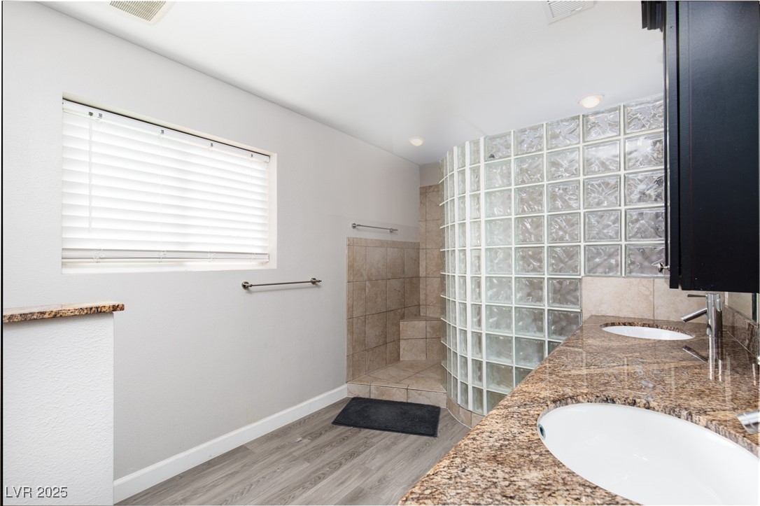 9520 Wooden Pier Way Property Photo 20