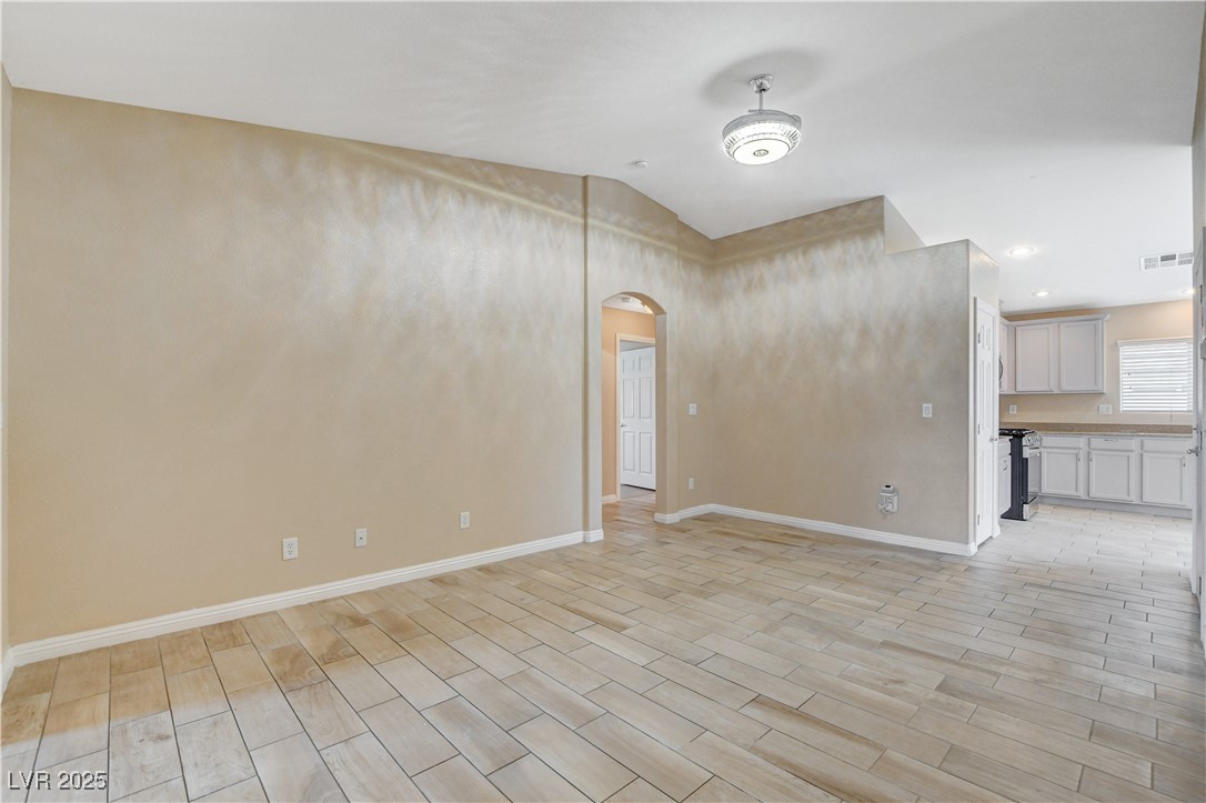 5245 Sand Dollar Avenue Property Photo 7