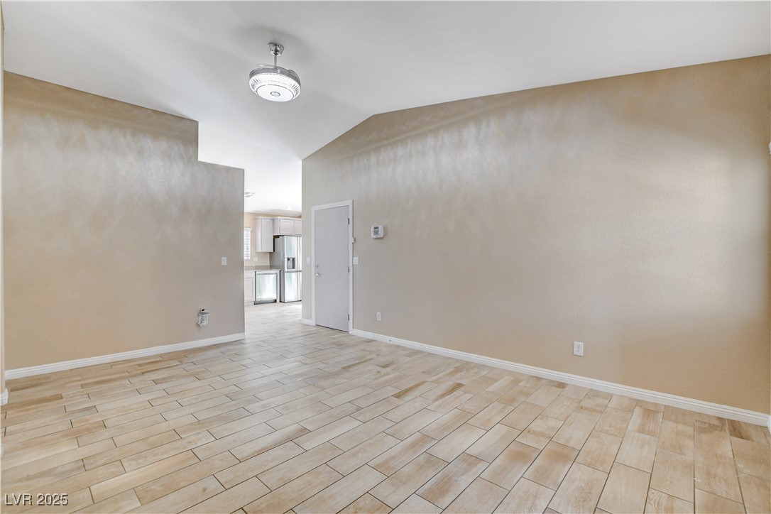 5245 Sand Dollar Avenue Property Photo 8