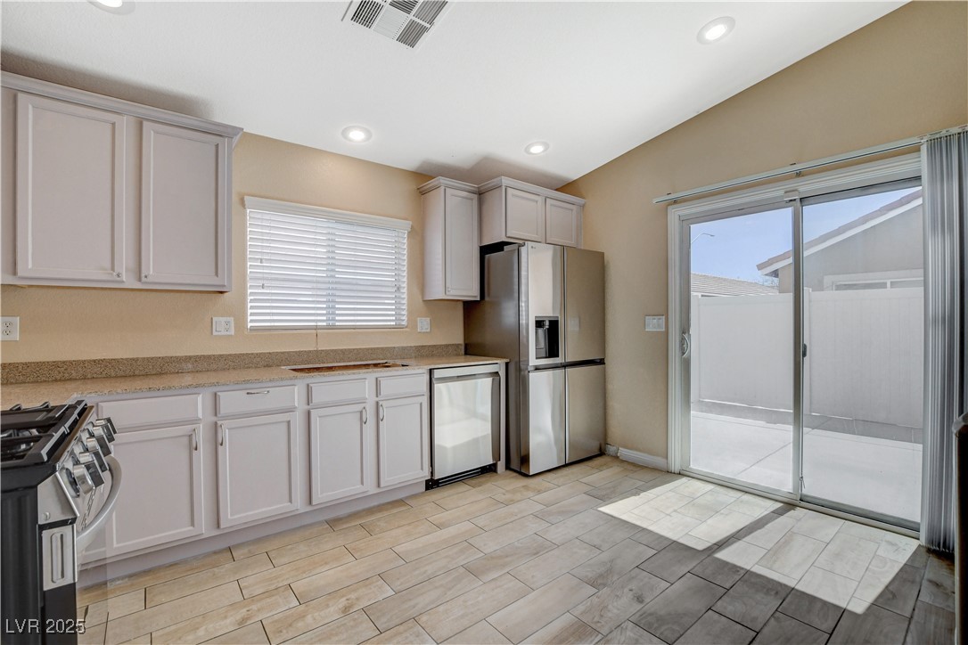 5245 Sand Dollar Avenue Property Photo 10