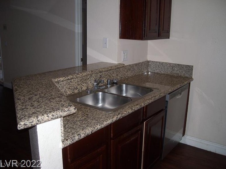 5130 South Jones Boulevard 108 Property Photo 3
