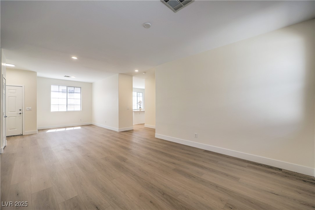 9193 Black Slate Street Property Photo 6