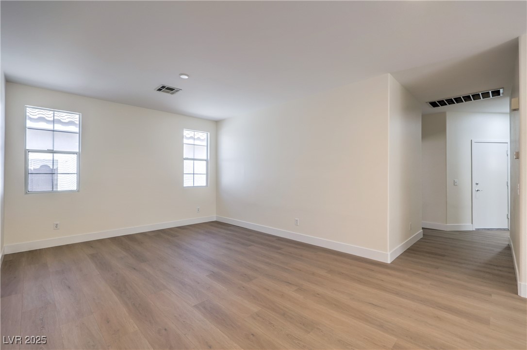 9193 Black Slate Street Property Photo 9