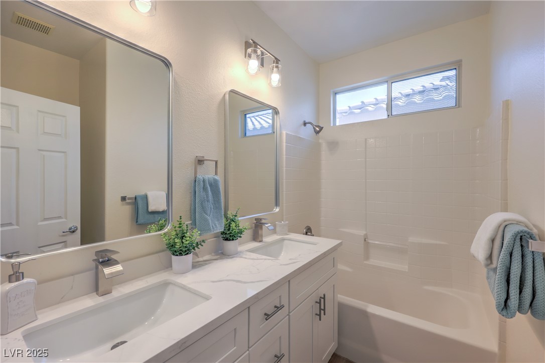 9193 Black Slate Street Property Photo 32