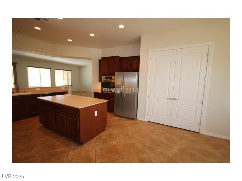 2324 Orangeburg Place Property Photo 6