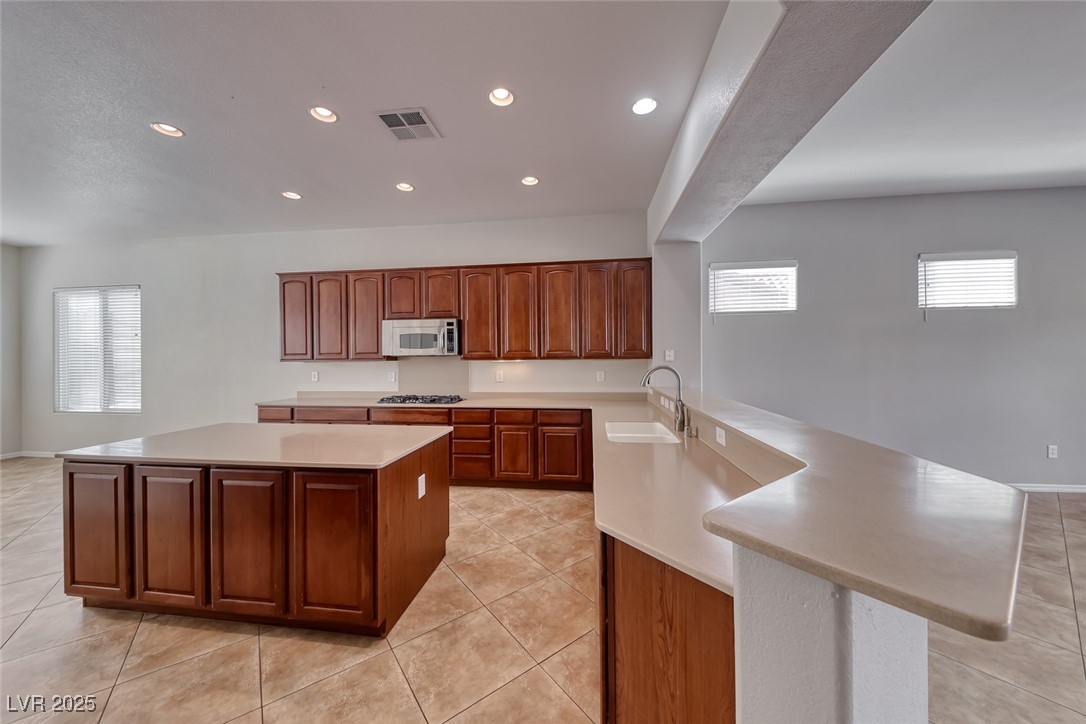 2324 Orangeburg Place Property Photo 15