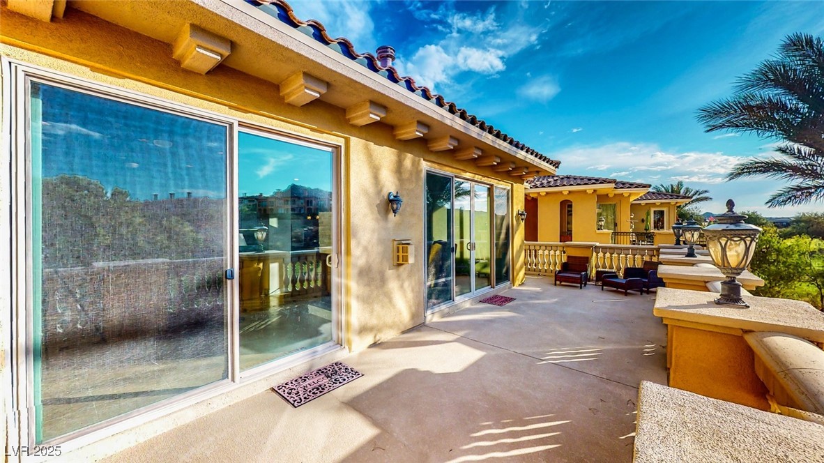 25 Luce Del Sole 3 Property Photo 40