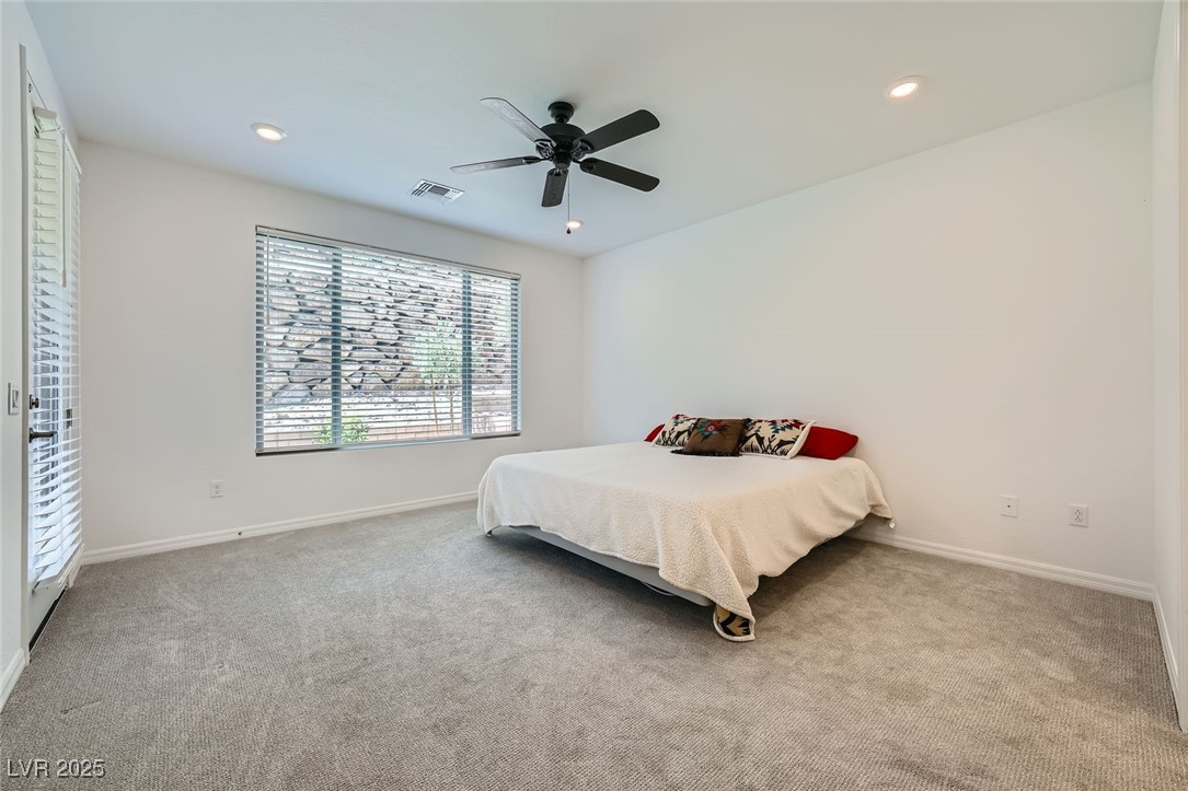 243 Sun Glaze Avenue Property Photo 17