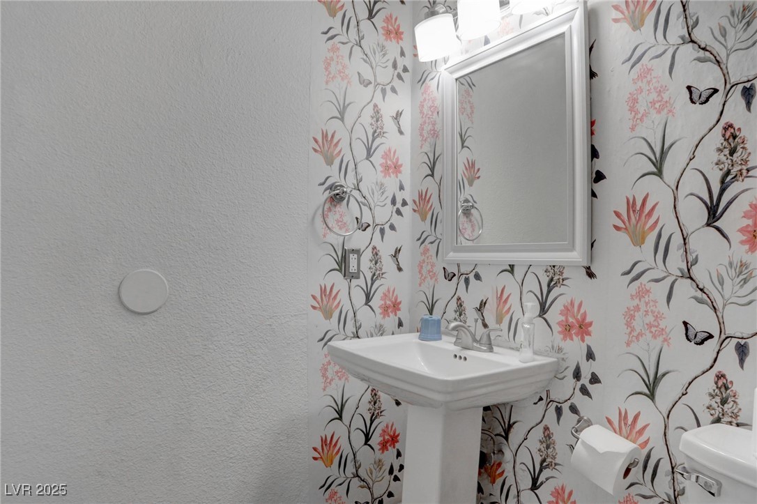 944 De Met Drive Property Photo 22