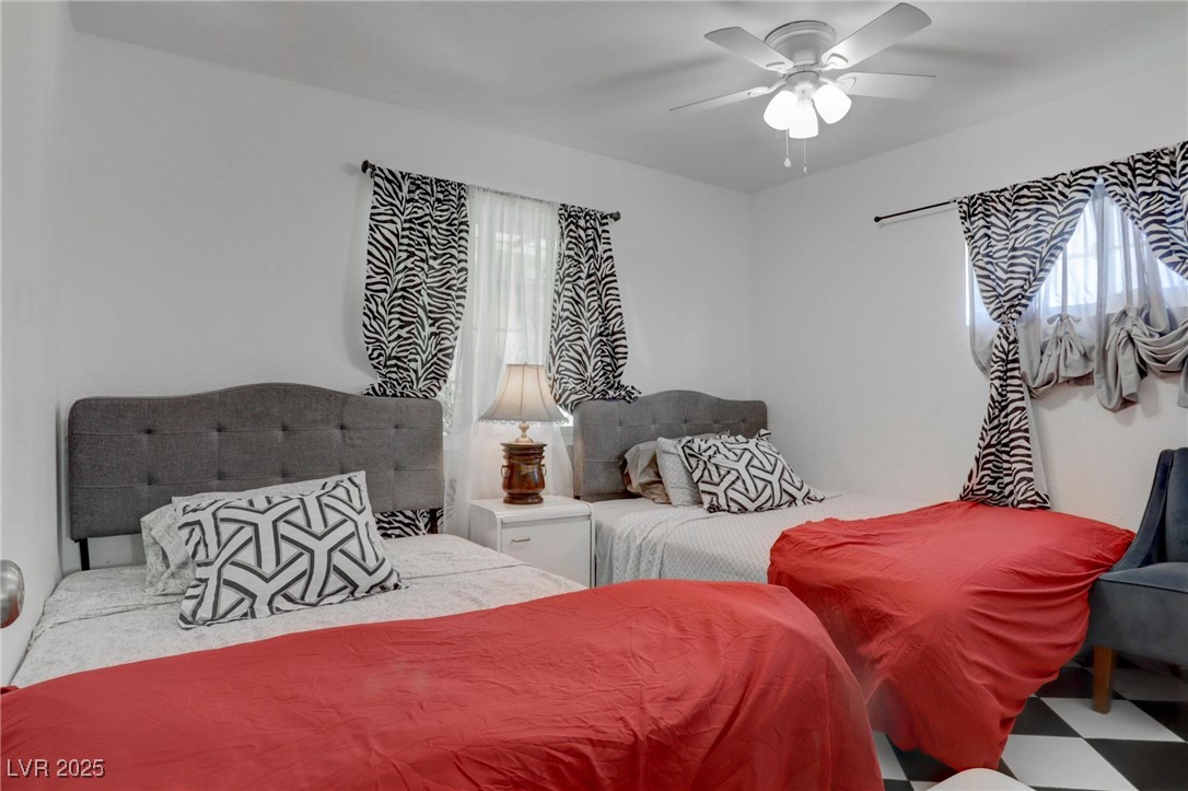 944 De Met Drive Property Photo 23