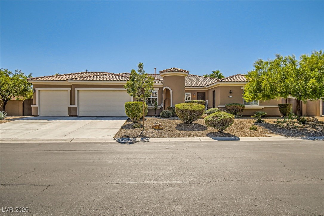6527 Lokai Avenue Property Photo