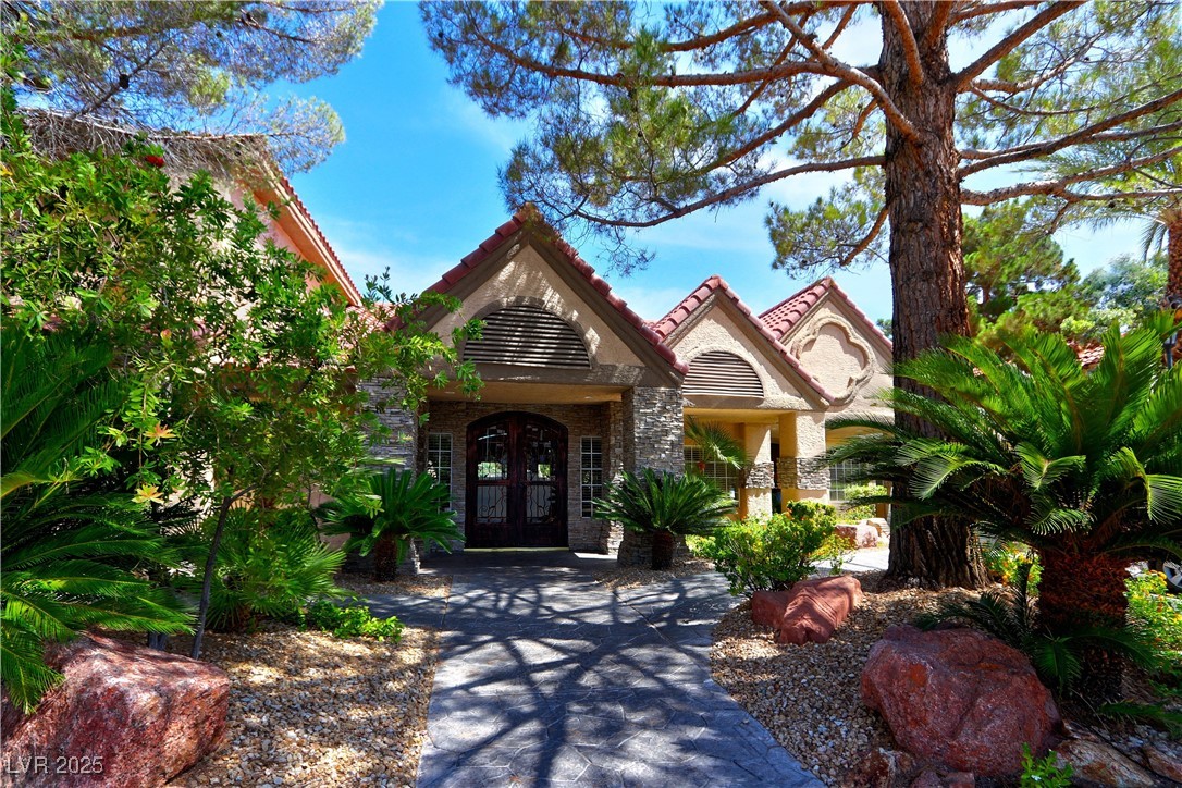 2667789 Property Photo