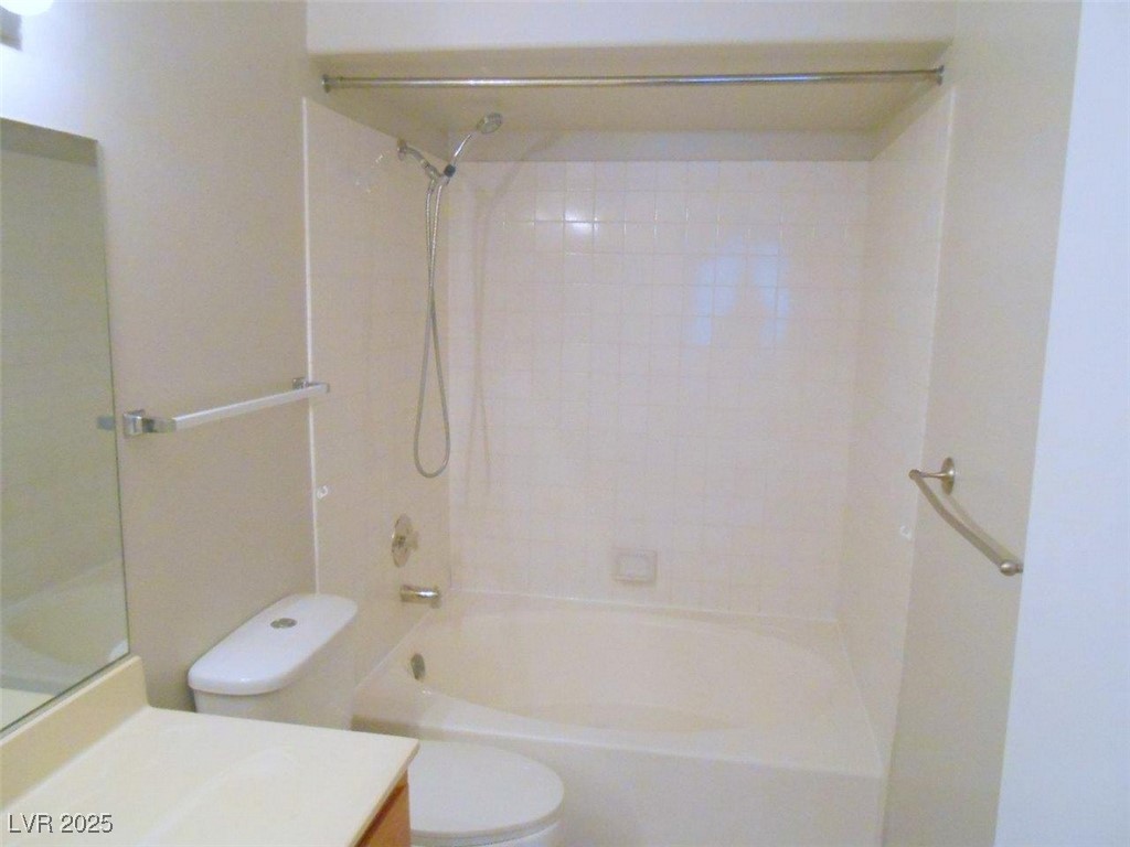 3450 Erva Street 242 Property Photo 13