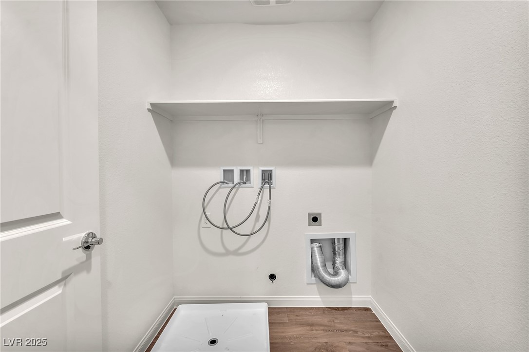 6952 Crimson Shadow Street Property Photo 26