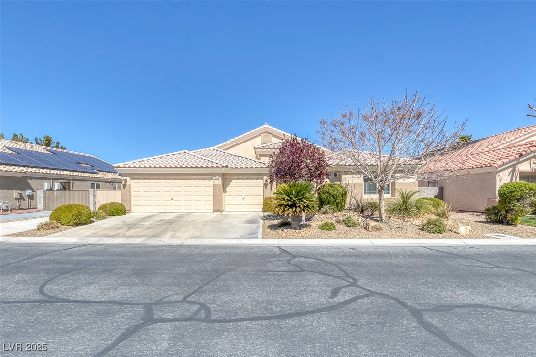 2667847 Property Photo 1
