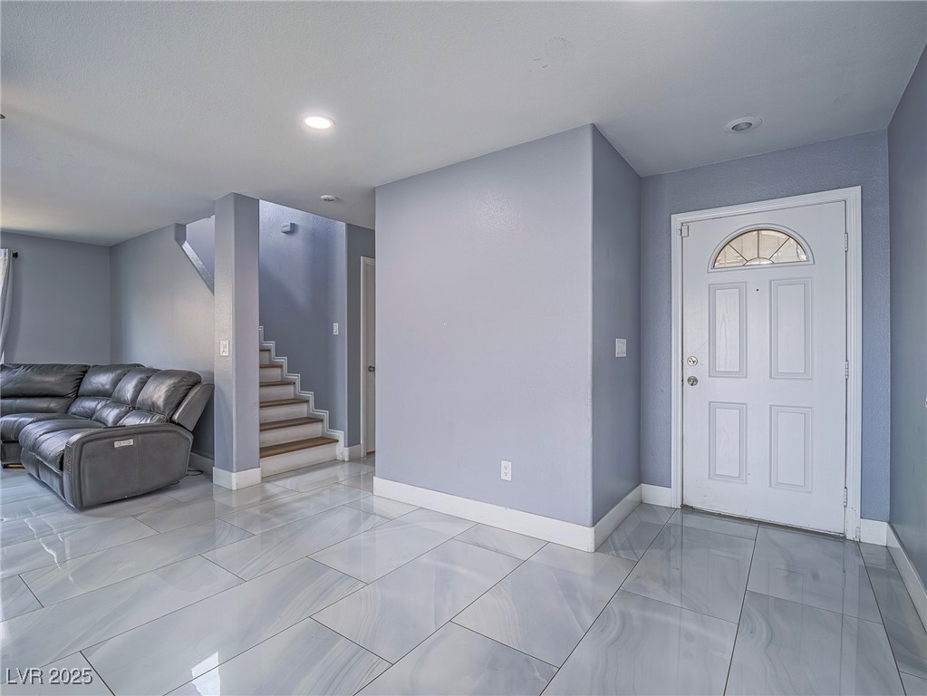 5364 Awbury Avenue Property Photo 4