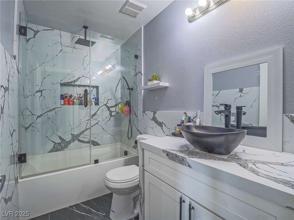 5364 Awbury Avenue Property Photo 26