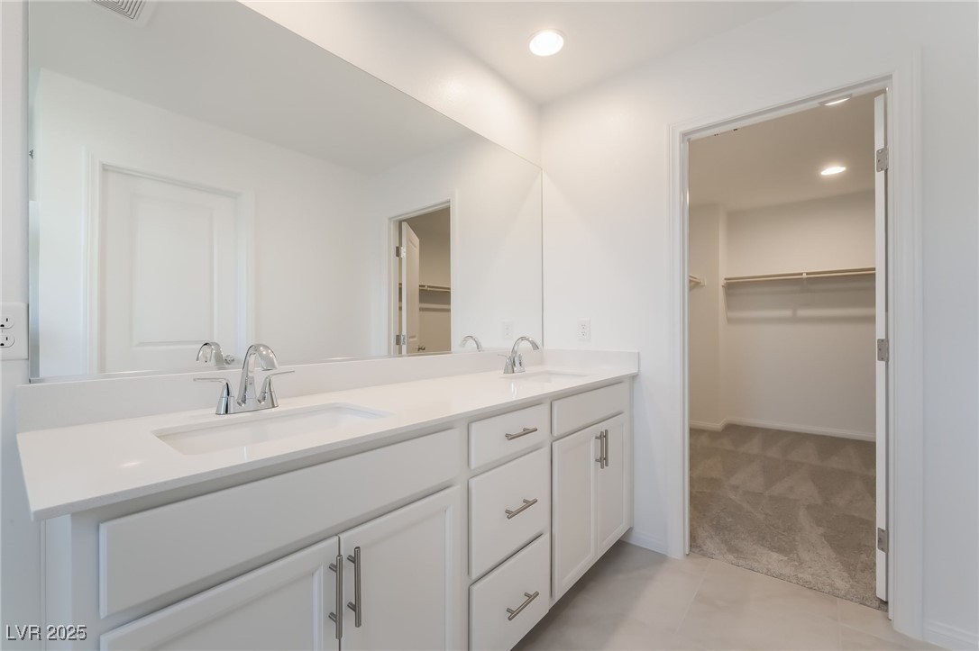 8136 Beebrush Court Property Photo 6