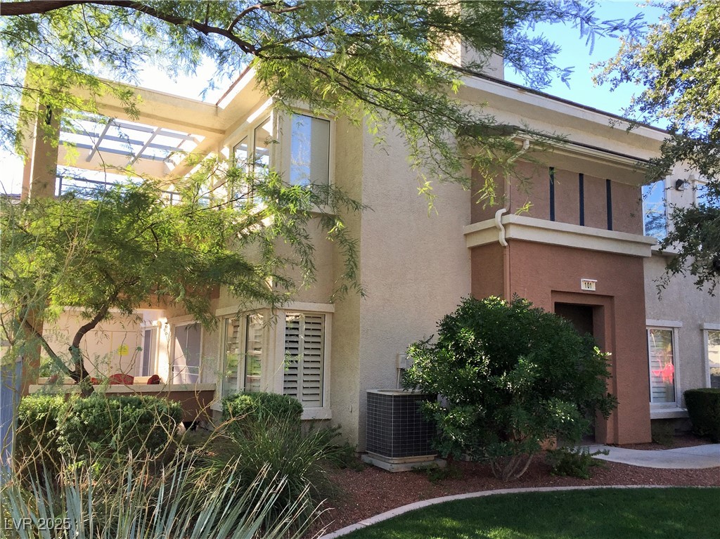 2667870 Property Photo