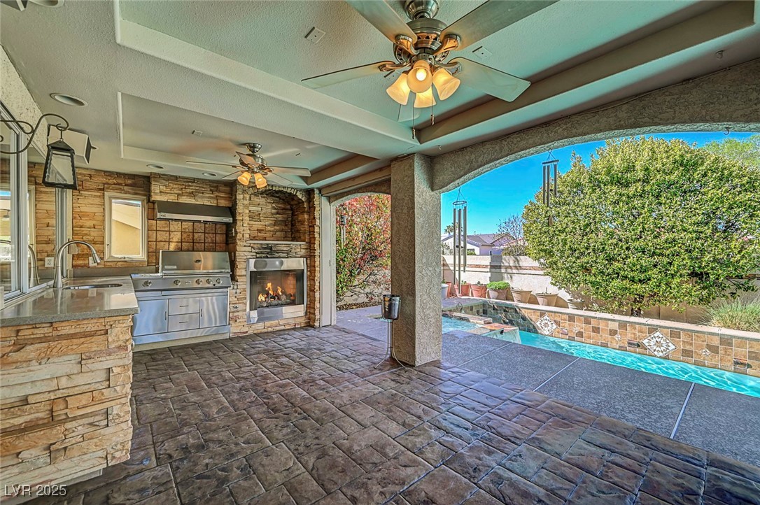 7420 Enchanted Hills Court Property Photo