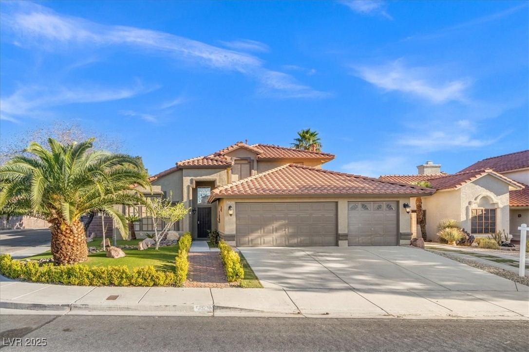 5628 Crimson Ridge Drive Property Photo